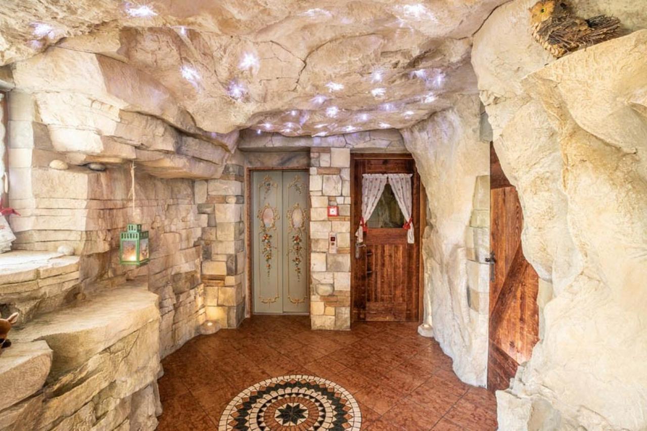 ויגו די פאסה Mytime Hotels La Grotta מראה חיצוני תמונה